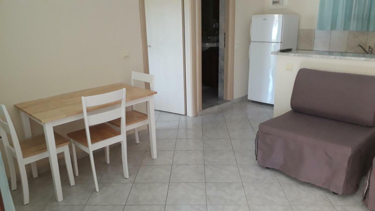 La Casa Di Nonna Anna Aparthotel Nikiána Eksteriør bilde